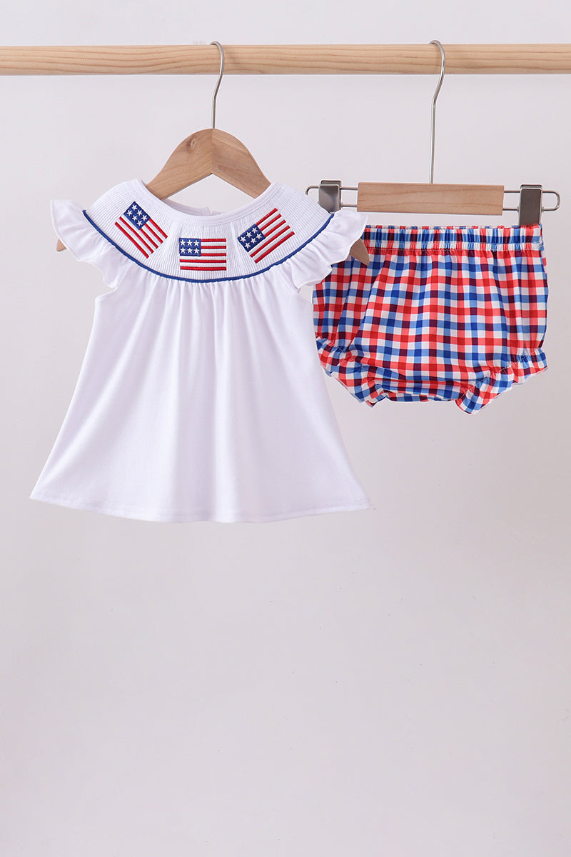 White flag smocked ruffle gingham bloomer set